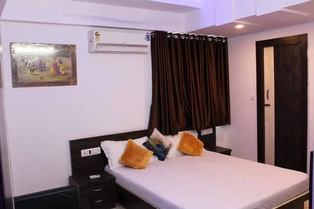 Hotel Kum Kum, Ahmedabad 5